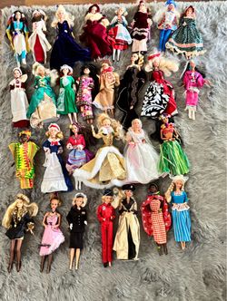 Large Lot of Barbie Dolls – 35+ Pieces