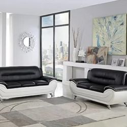 2 PC SOFA AND LOVESEAT NEW IN BOX