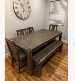 6 person dinning table with bench