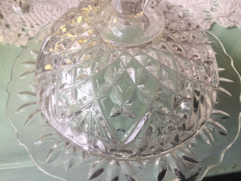 Antique round butter dish no chips great shape
