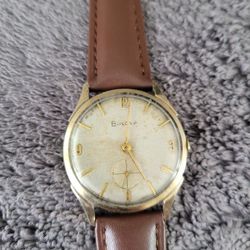 Bulova 1951 17 Jewels 10 K Gold Filled Working 
