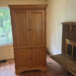Free Computer Desk Armoire 