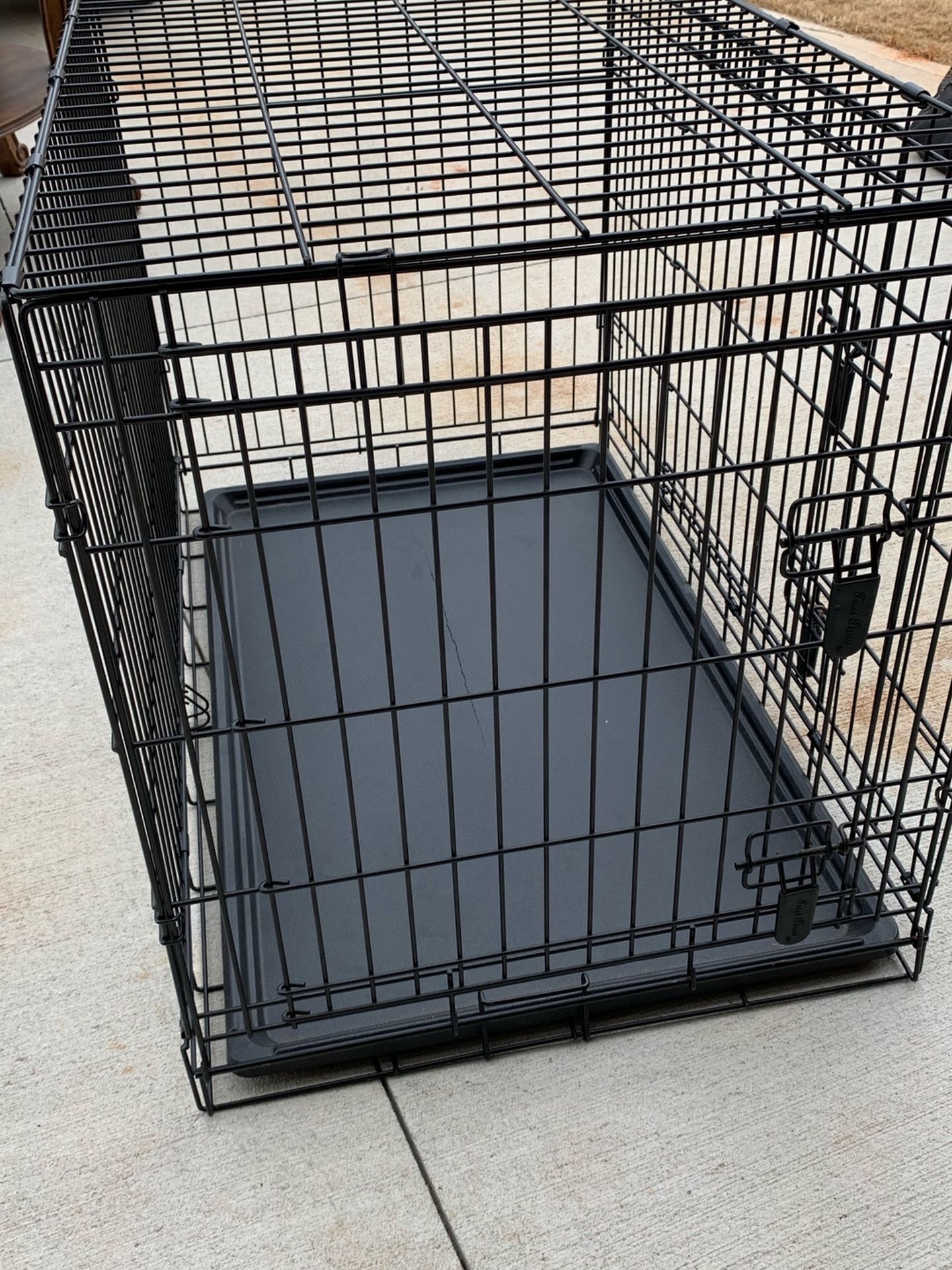 Small Pet Kennel