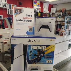 Paquete de PlayStation 5 con Fortnite (versión en disco): opciones de financiación disponibles; pago inicial de $50 hoy.