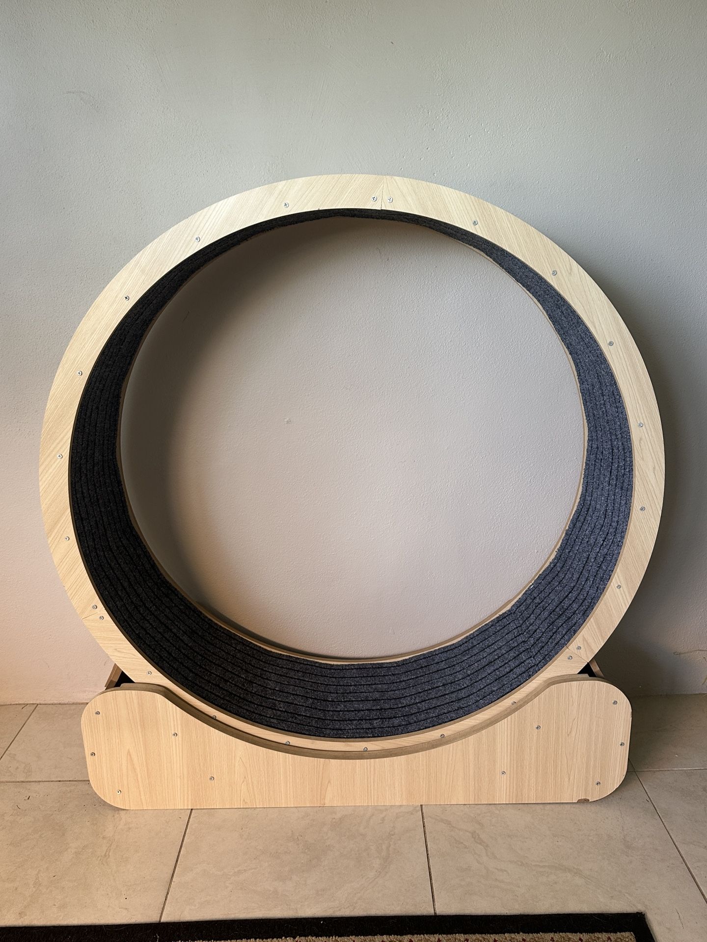 Cat exercise wheel 39.5” wheel