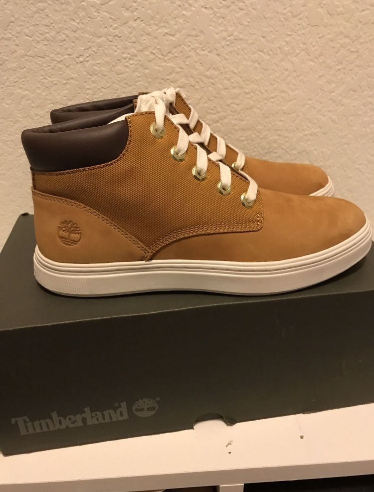 Timberland Boots Women  Size 8.5