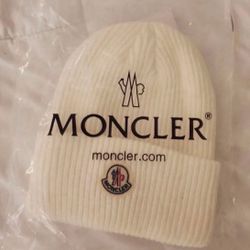 Moncler Style Cuff Beanie
