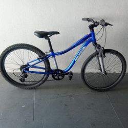 BICYCLE SPECIALIZED 7 SPEED BRAND NEW 