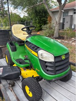 2016 John Deere D125 Riding Mower