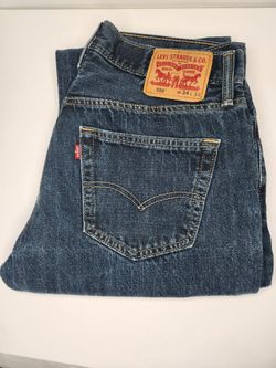 Men's Levi Relaxed Straight Leg Jeans 559 (34 x 34) Like NEW!