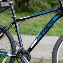 Trek 3700 Series Mountain Bike