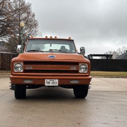 1969 C30 Chevy 