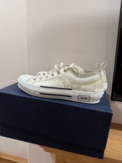 Men white oblique Dior sneakers