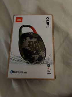 JBL Clip 5 Bluetooth Speaker Camo