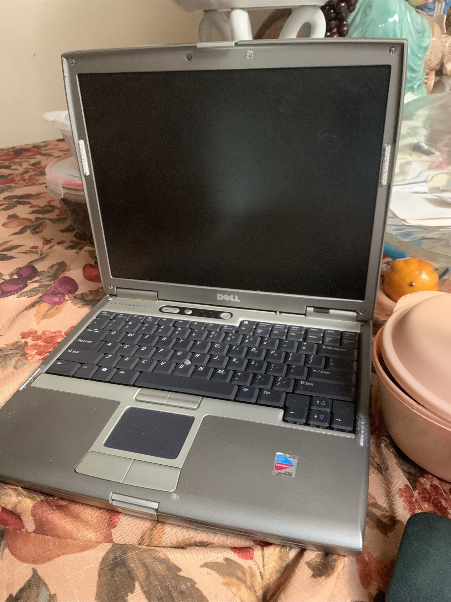 Dell Laptop really up to 200 but I’m a sell it for 180 or lower than the place. I will go is 130.
