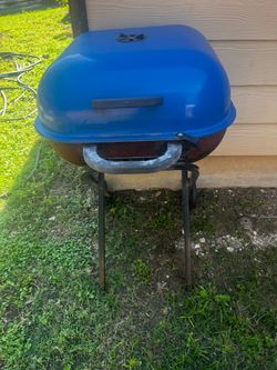 Charcoal grill
