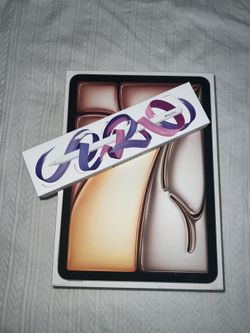 Apple iPad Air m3 11 inch starlight 128gb new sealed I can deliver 