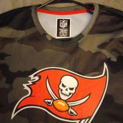 Bucs Jersey Shirt XL