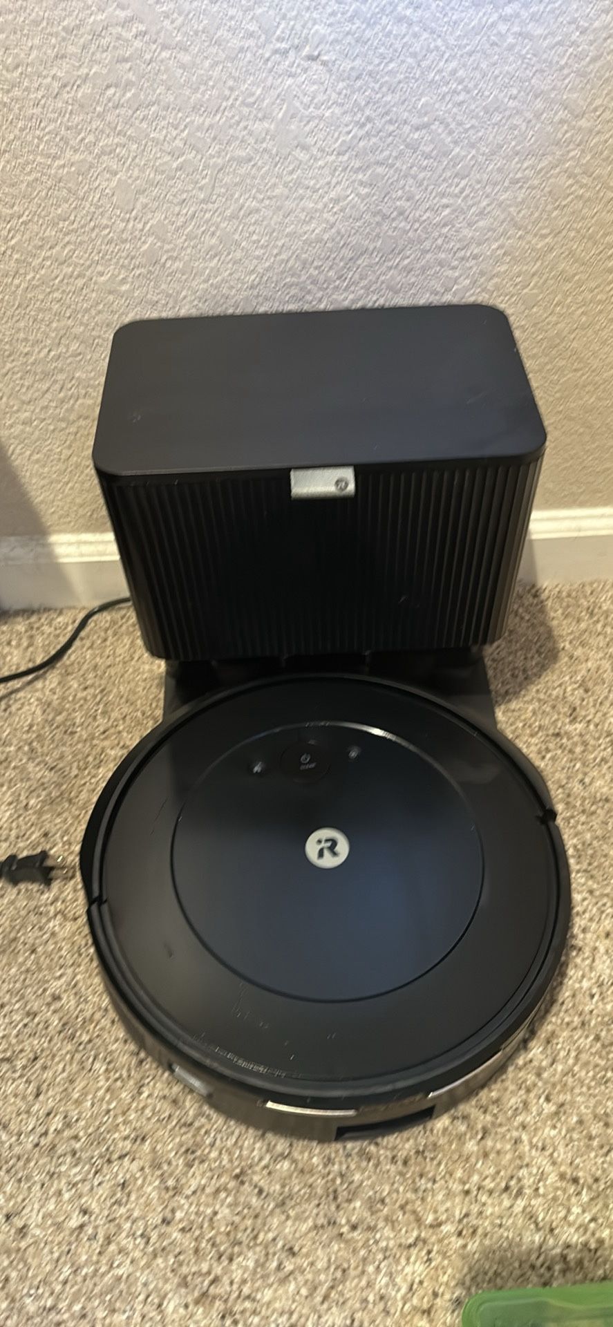 Roomba iRobot