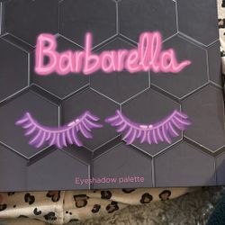 Makeup Palette (Not Free)