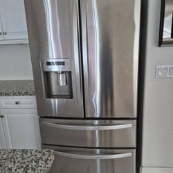 Kenmore Fridge - Moving Sale 