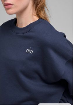 Alo crew neck sweater