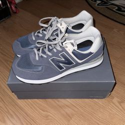 New Balance Classic 574 - Navy - Size 11.5