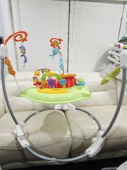 Fisher-Price Activity Center Jumper, Foldable Jumperoo.