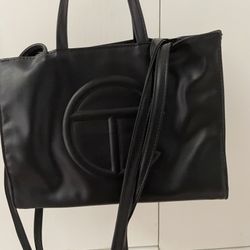 Telfar Bag black