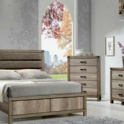 Bedroom Set Sale FREE Chest this week