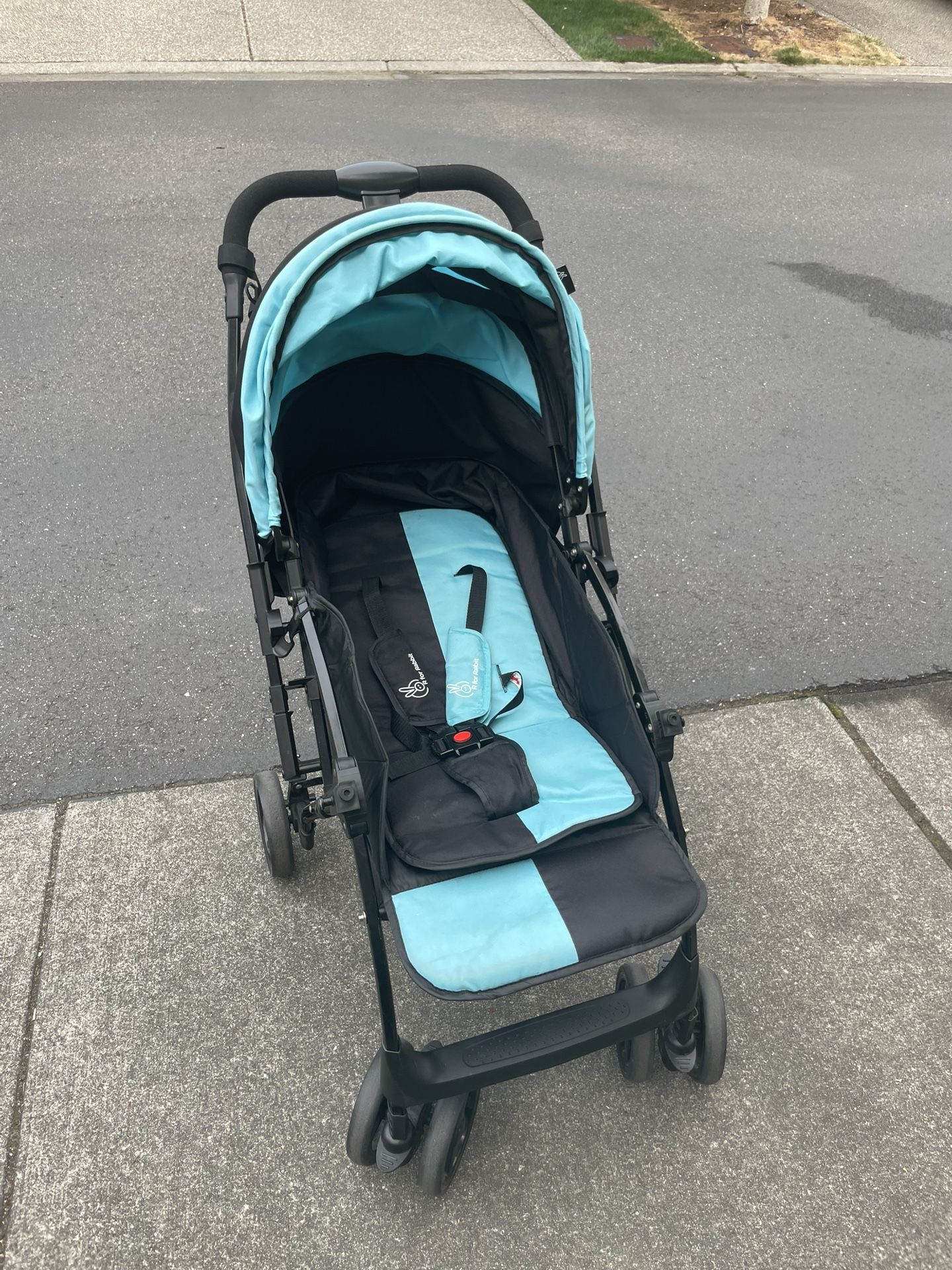 Rabbit Stroller - Excellent Condition. 
