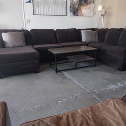 Free Delivery Brown Courderoy Sectional Couch