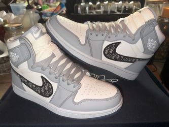 Air Jordan 1 Dior size 8