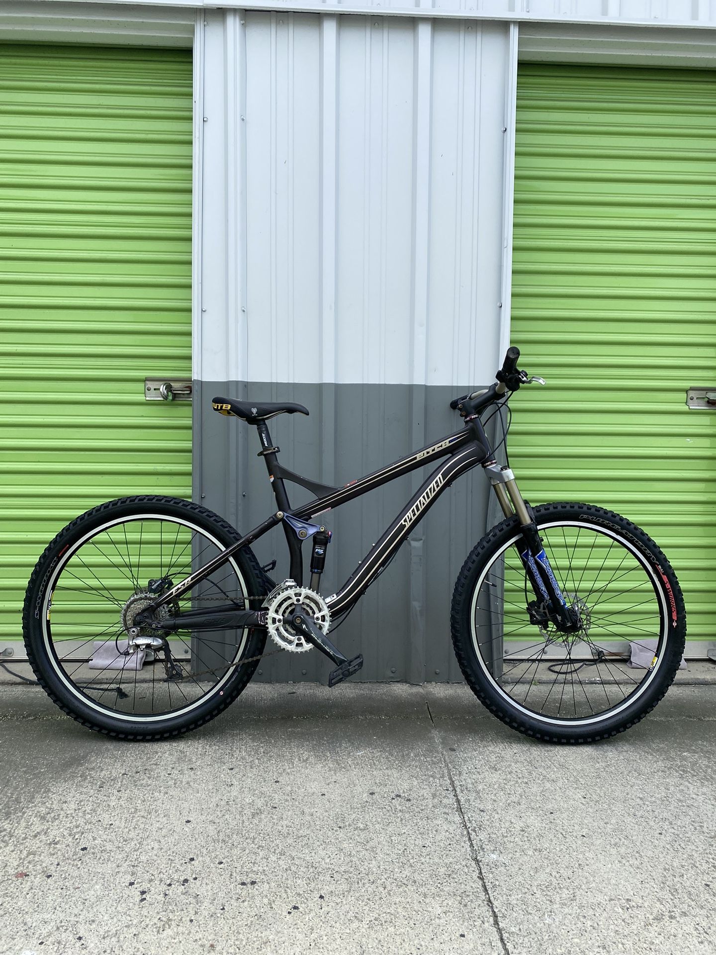 SPECIALIZED PITCH MOUNTAIN BIKE