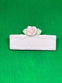 Sweet Set Of Ceramic Pink Rose Place Card Holders