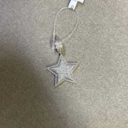 Star Gold Pendant 