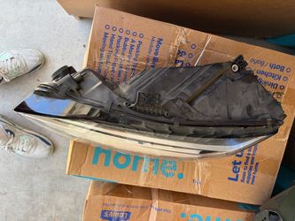 Audi A5/S5/RS5 driver side headlamp.