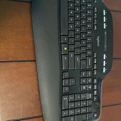 Logitech Keyboard And Mouse Set