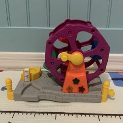 Fisher Price Little People Musical Canival