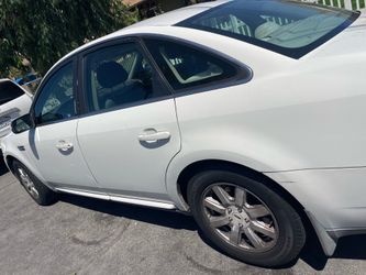 2009 Ford Taurus – Runs & Drives – Lots of Recent Maintenance