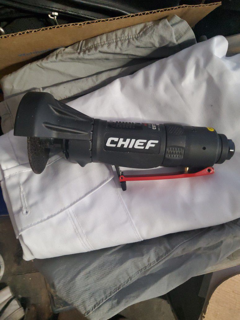 Angle grinder cut off tool air compressor