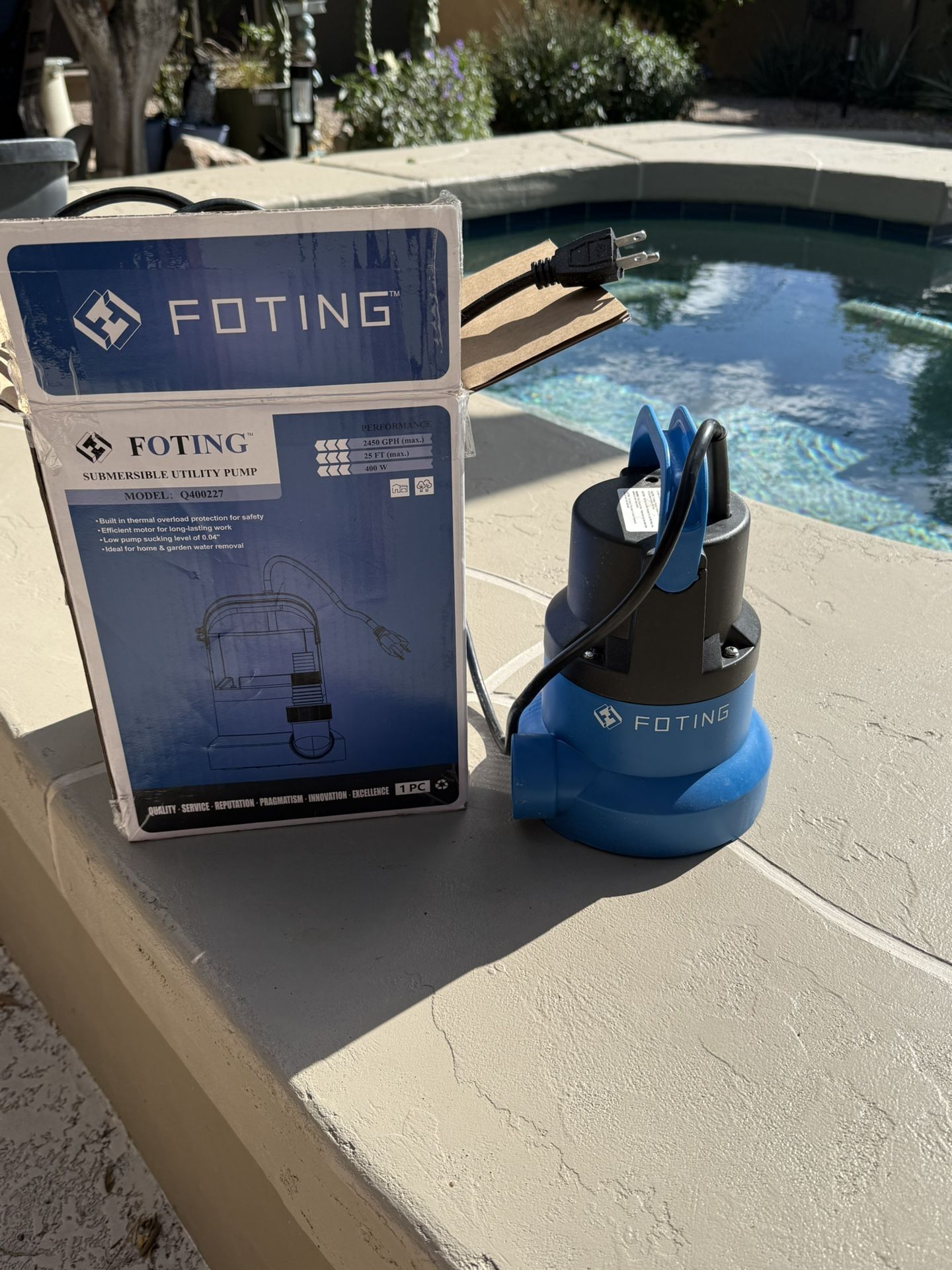 Foting Submersible Pump - 1/2 Hp, 2450 GPH