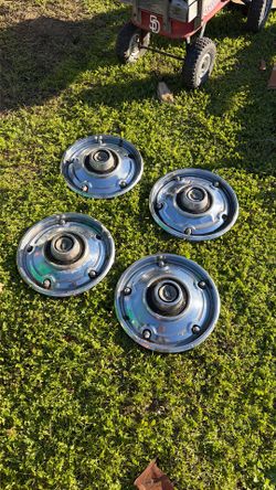 1969 C 10 Chevy Hubcaps
