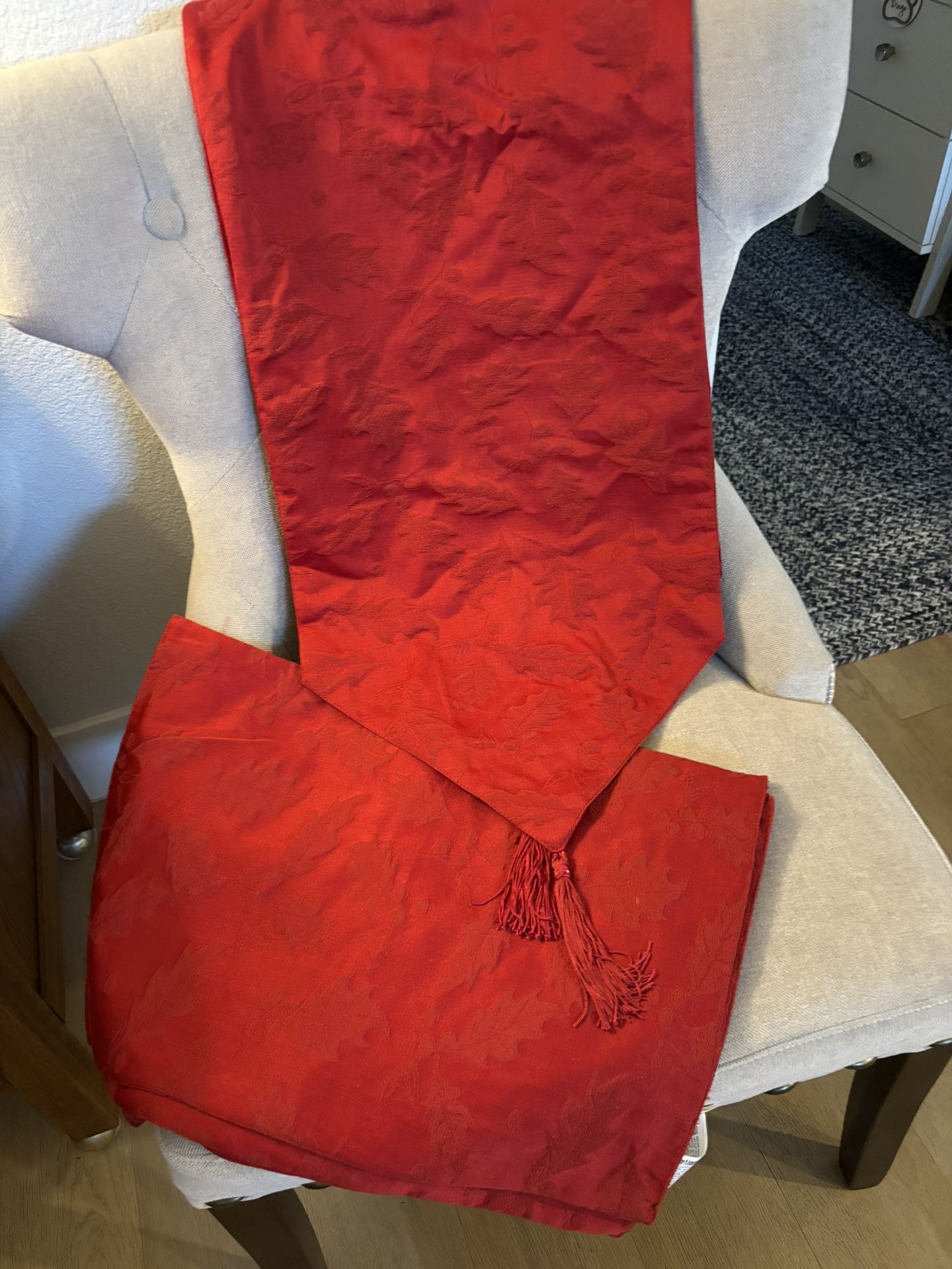 Christmas Holly Table Runner