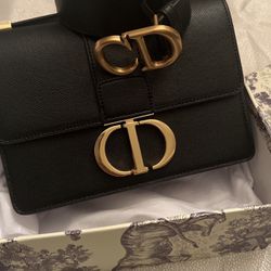Dior bag for Sale in Atlanta, GA - OfferUp