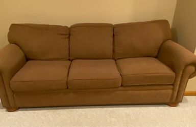 Free couch!