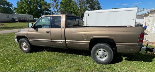 For sale 2001 dodge