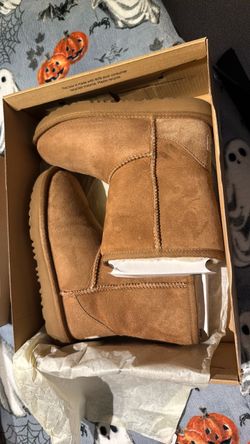 Ugg girl boots
