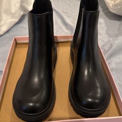 Women’s 8.5 Boot