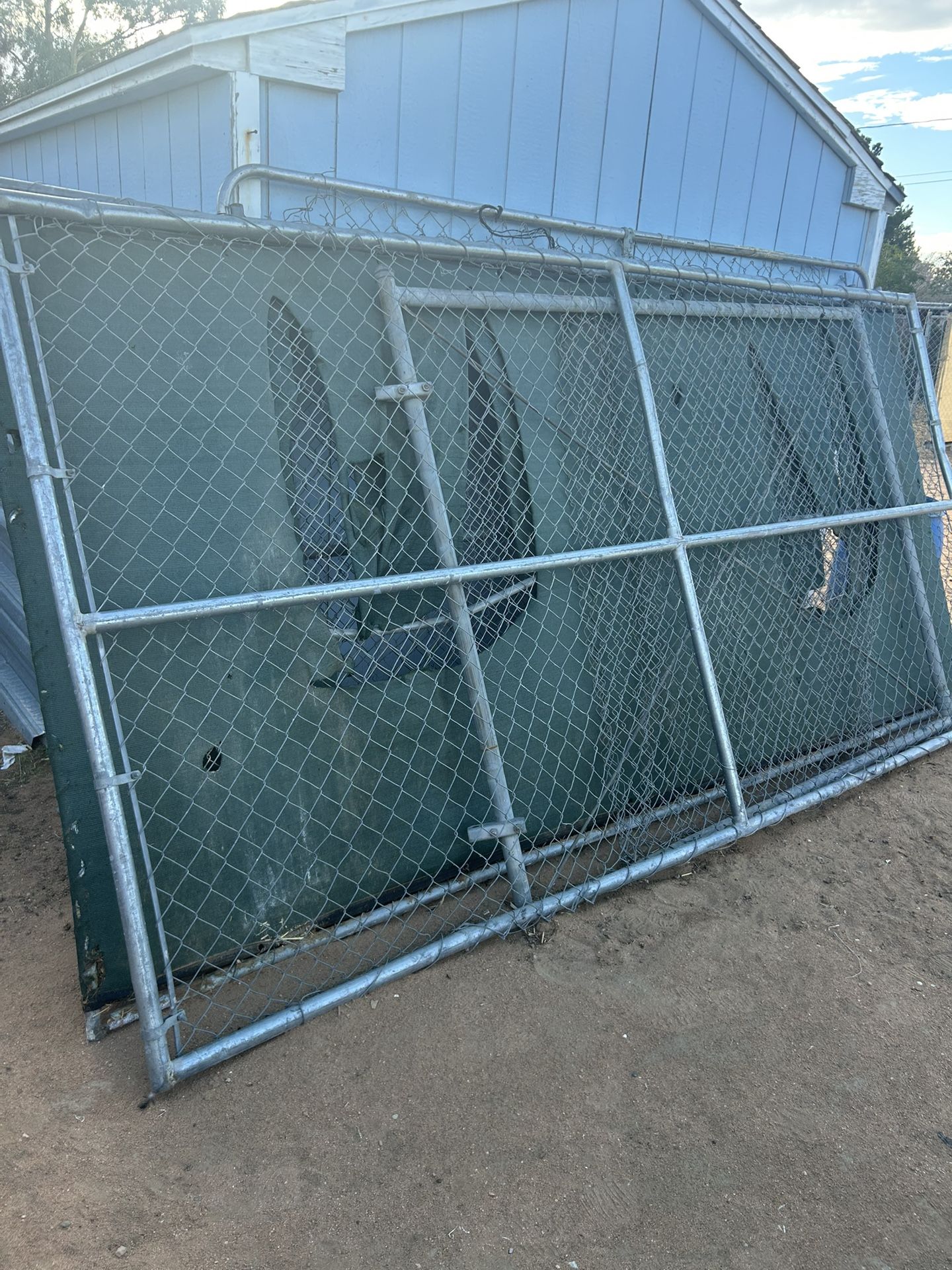 Chain-Link Fence Panels